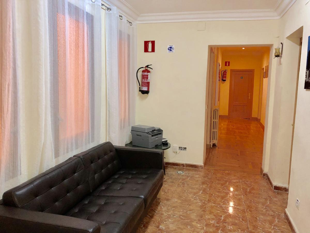 Hostal Arriaza مدريد المظهر الخارجي الصورة